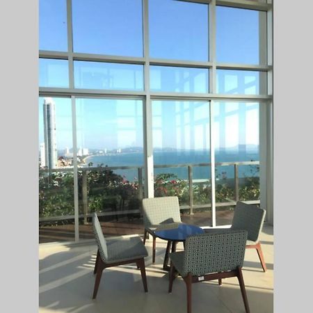 Stunning Seaview Suite Jomtien Beach Exterior foto