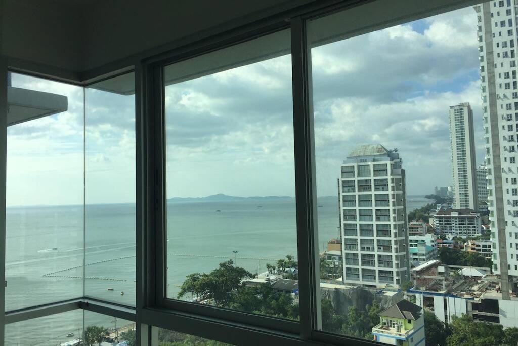 Stunning Seaview Suite Jomtien Beach Exterior foto